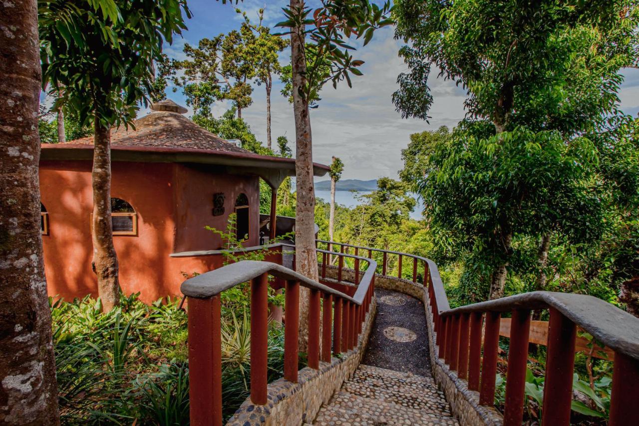 Atremaru Jungle Retreat Hotel Puerto Princesa Exterior photo